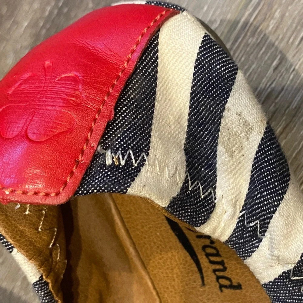 Lucky Brand striped flats